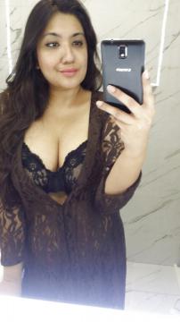 Zara29 uit Zuid-Holland,Nederland